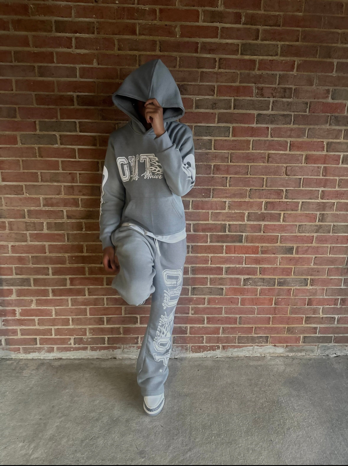 OOTU Gray & White Acid Wash Cropped Hoodie.